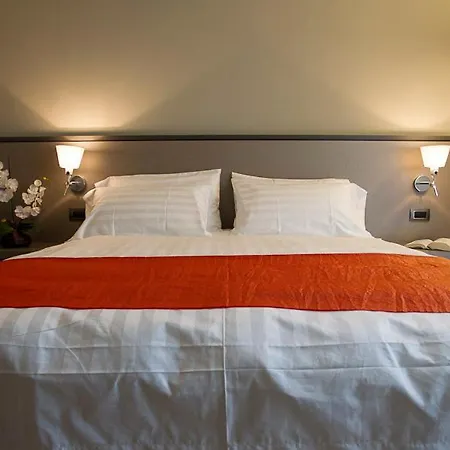 Zara & Bed & Breakfast 4*