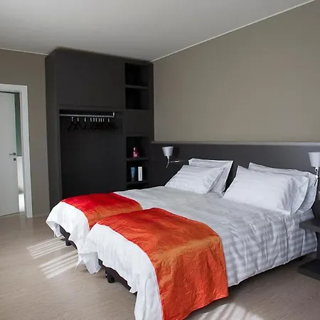 Zara Rooms&suites