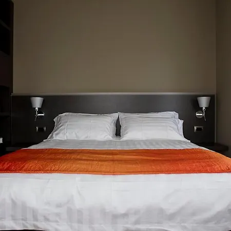 Zara Rooms&suites 3* Suzzara