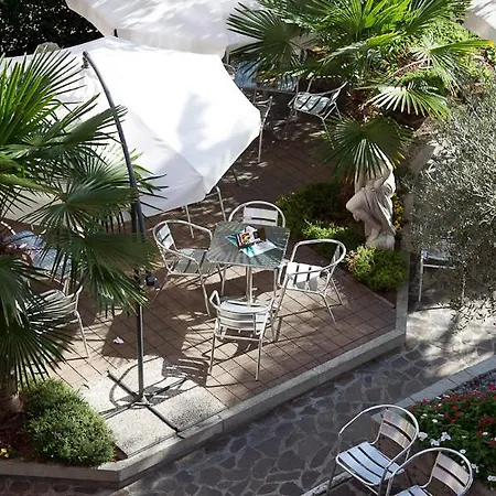 Zara Rooms&suites 3*