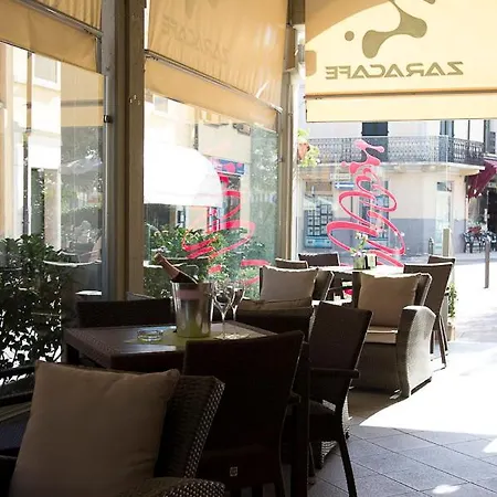 Bed and breakfast Zara Rooms&suites 3*