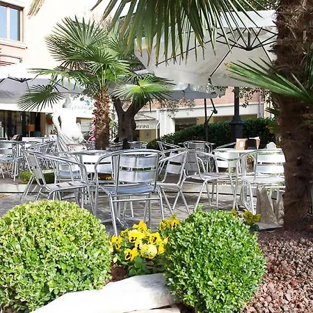 Zara Rooms&suites Suzzara
