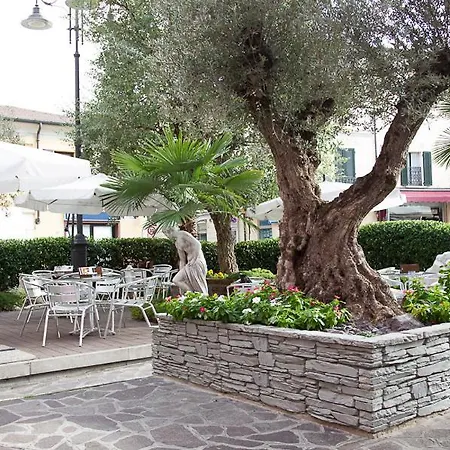 Zara Rooms&suites Suzzara