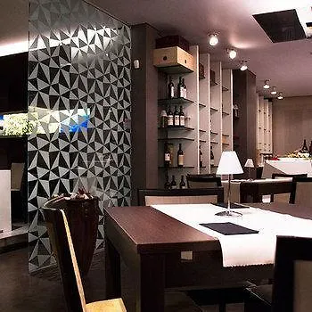 Zara Rooms&suites Bed and breakfast