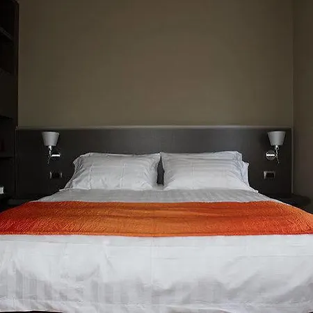 Bed and breakfast Zara Rooms&suites 3*